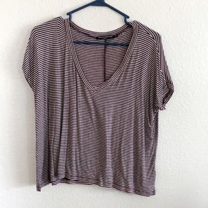 Cropped V-Neck